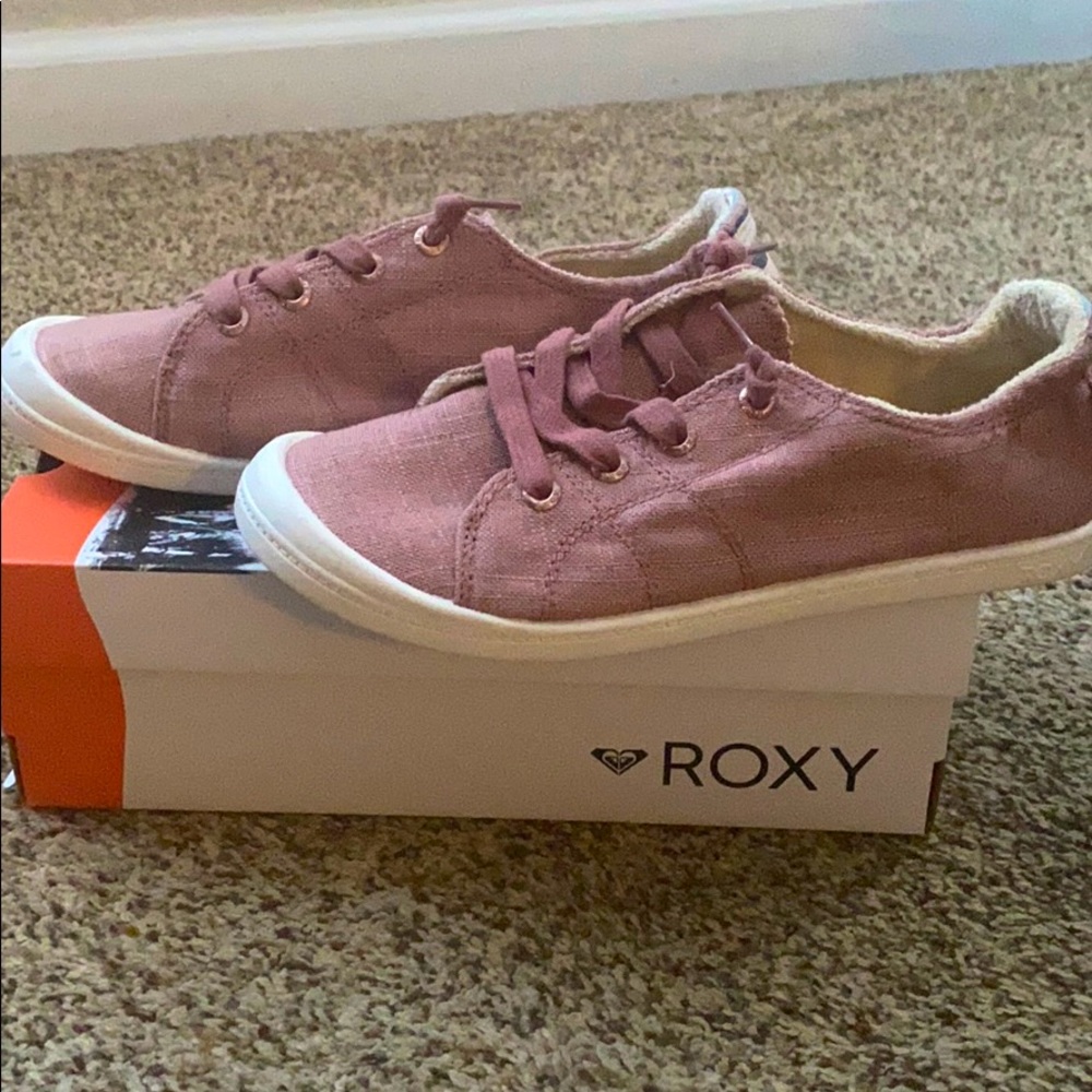 Roxy flats